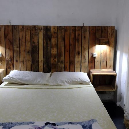 Liart Hospedajes Puerto Iguazú Exteriör bild